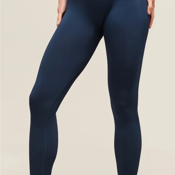 Gymshark Set - Picture 2 of 3